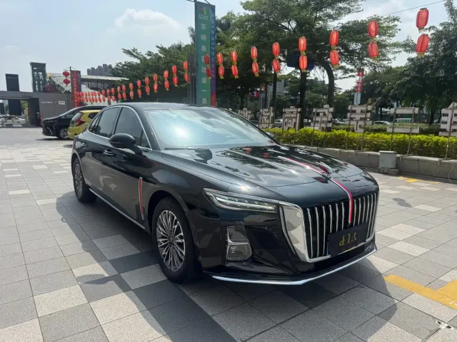 Hongqi H5 — Фото автомобиля 3
