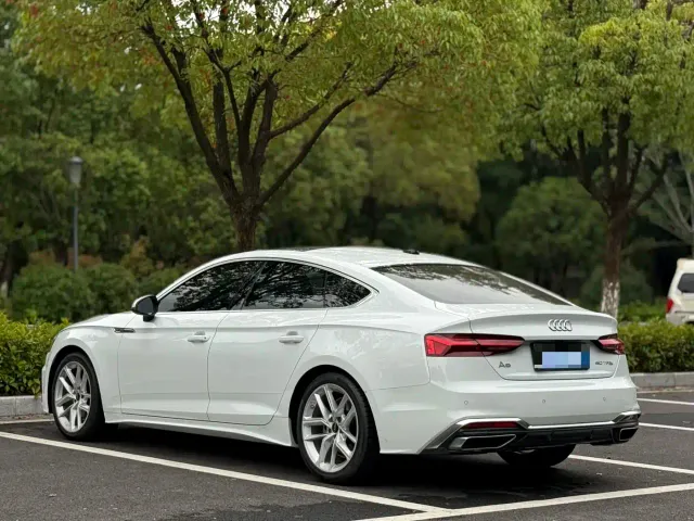 Audi A5 — Фото автомобиля 4