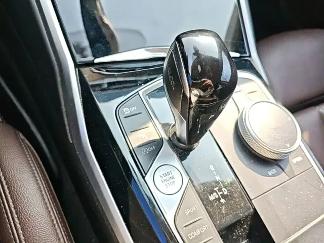 BMW 3 Series — Фото автомобиля 18