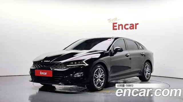 Фотография автомобиля — Kia K5 Generation 3