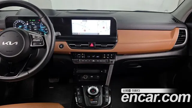 Kia Seltos — Фото автомобиля 14
