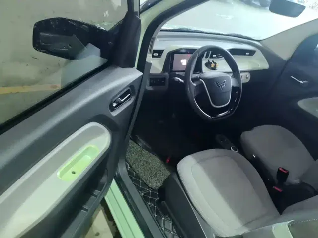 Wuling Hongguang Mini EV — Фото автомобиля 15