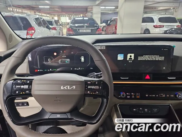 Kia Carnival — Фото автомобиля 7