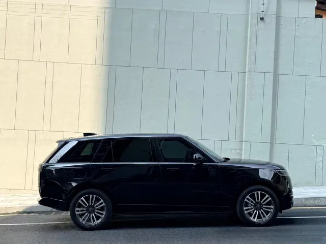 Land Rover Range Rover — Фото автомобиля 5