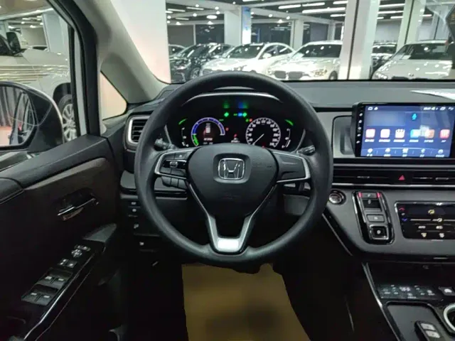Honda Odyssey 2022 2.0L e:HEV Sharp·Enjoyment Edition — Фото автомобиля 10