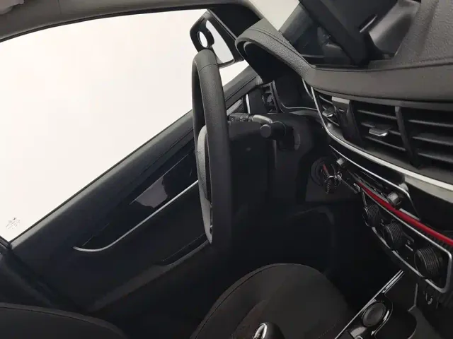 Forthing Fengxing SX6 — Фото автомобиля 22