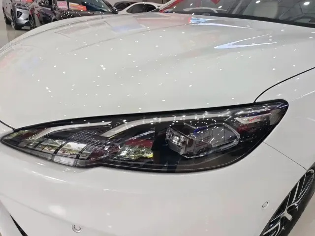 BYD Seal 05 DM-i — Фото автомобиля 11