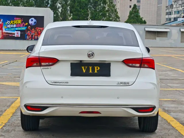 Buick Verano — Фото автомобиля 5