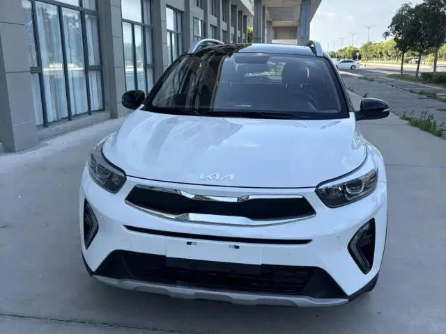 Kia KX1 — Фото автомобиля 2