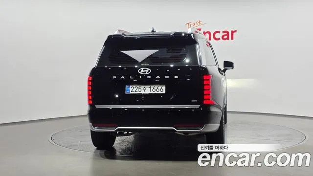 Hyundai Palisade Palisade (LX3) Бензин 2.5T 4WD 7 мест — Фото автомобиля 3