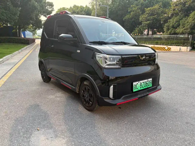 Wuling Hongguang Mini EV — Фото автомобиля 3