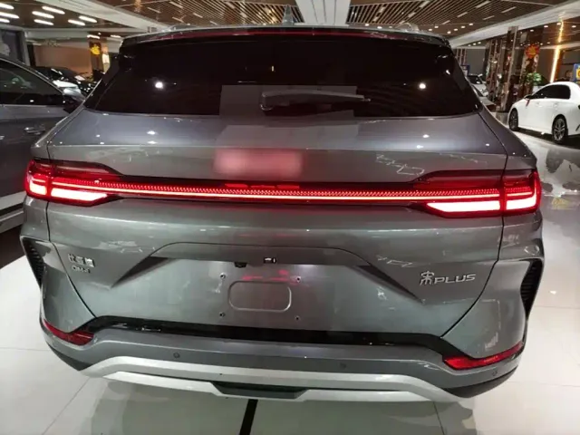 BYD Song PLUS — Фото автомобиля 5