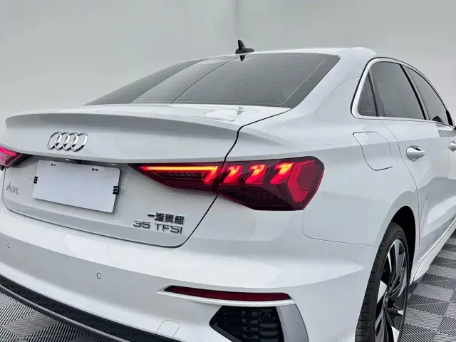 Audi A3 — Фото автомобиля 8