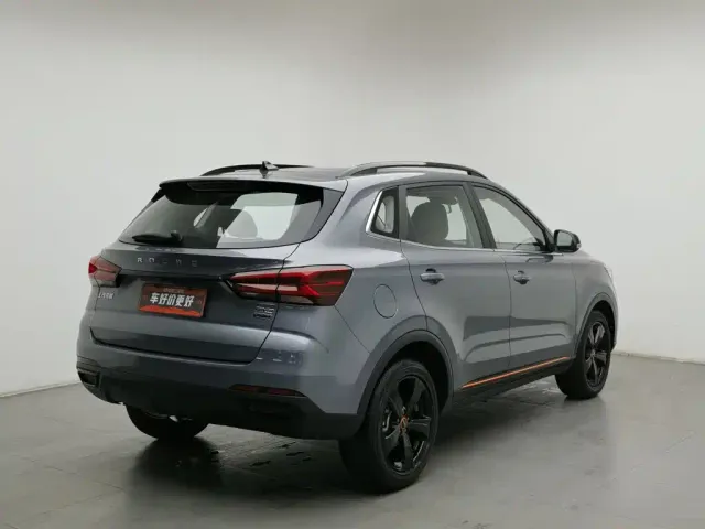 Roewe RX3 — Фото автомобиля 2