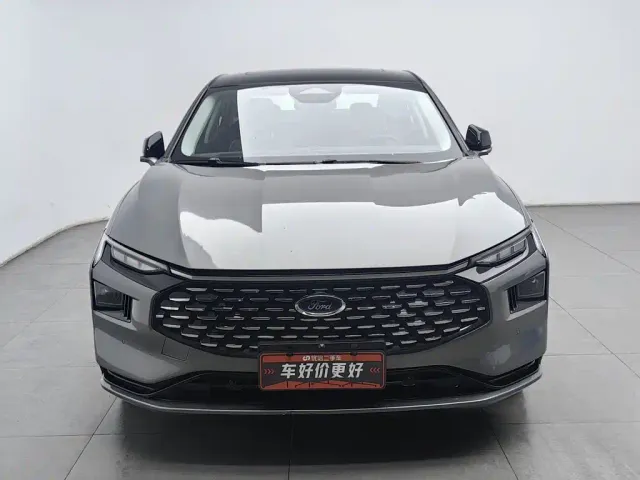 Ford Mondeo — Фото автомобиля 3