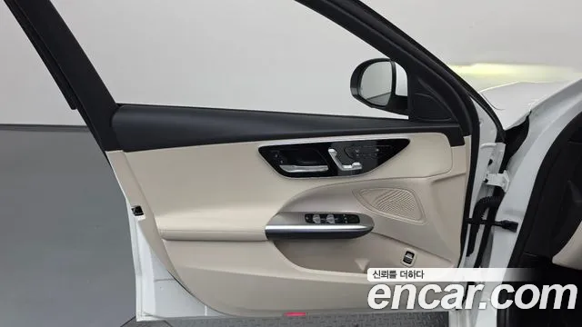Mercedes-Benz C-Class W206 — Фото автомобиля 13