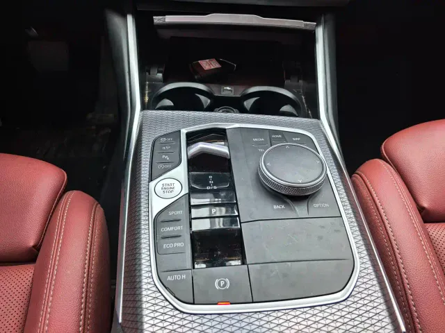 BMW 3 Series — Фото автомобиля 13