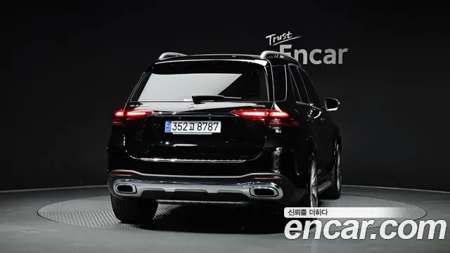 Mercedes-Benz GLE-Class — Фото автомобиля 4