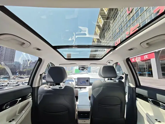 Geely Galaxy E5 — Фото автомобиля 10