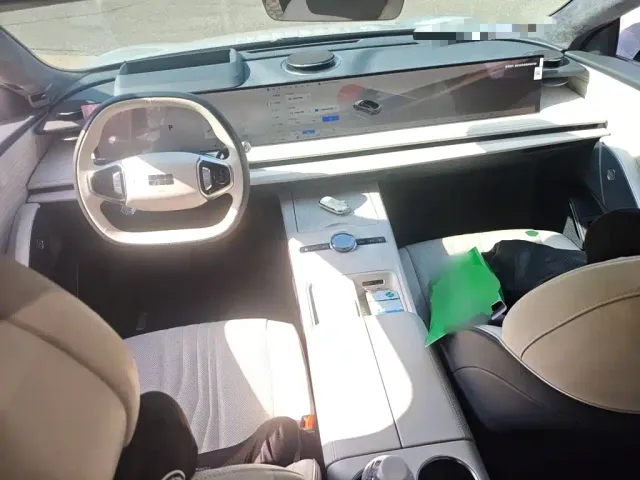 Geely Galaxy E8 — Фото автомобиля 5
