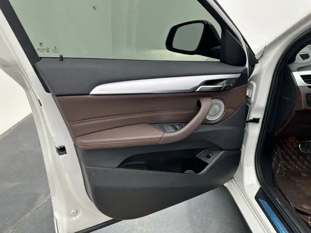 BMW X2 — Фото автомобиля 12