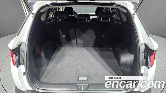 Hyundai Tucson Tucson (NX4) Бензин 1.6 турбо 2WD — Фото автомобиля 29