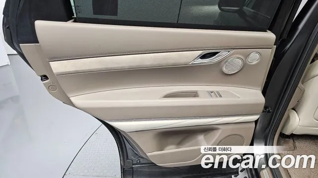 Genesis GV80 — Фото автомобиля 14