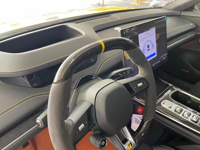 Xiaomi Auto Xiaomi SU7 Ultra 2025 Model Ultra — Фото автомобиля 6