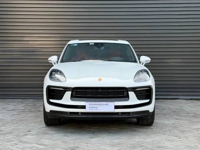 Porsche Macan — Фото автомобиля 5