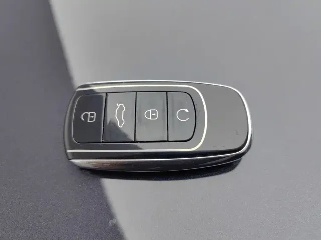 Chery Tiggo 8 — Фото автомобиля 19