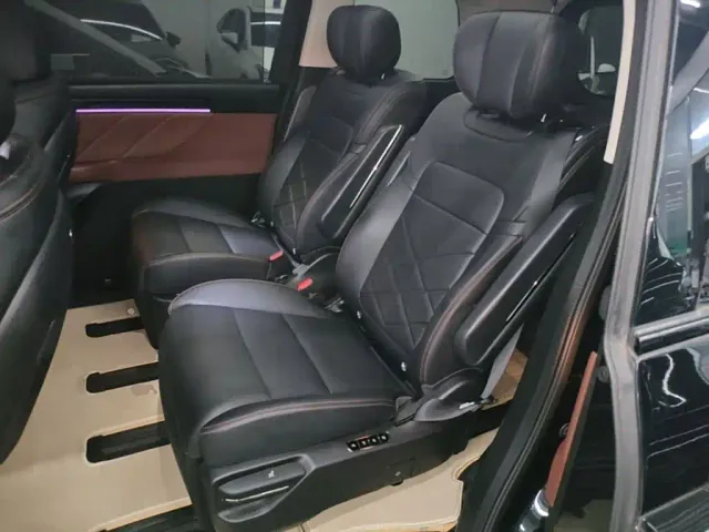 GAC Trumpchi E8 — Фото автомобиля 16