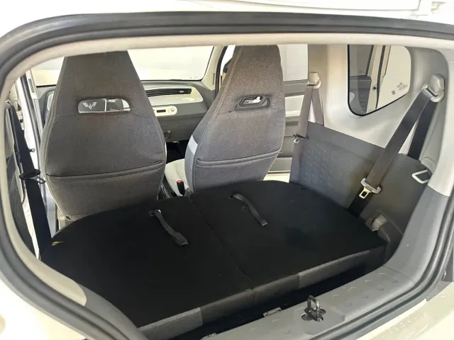 Wuling Hongguang Mini EV — Фото автомобиля 14