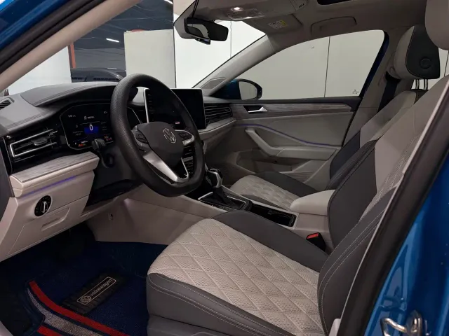 Volkswagen Sagitar — Фото автомобиля 21