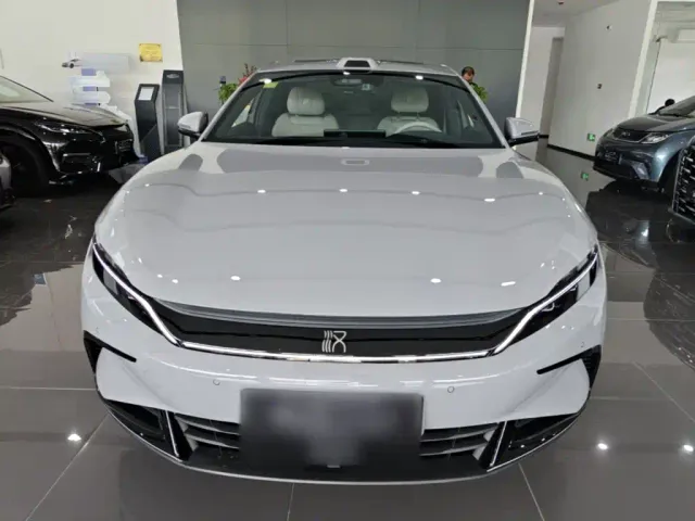 BYD Han — Фото автомобиля 2