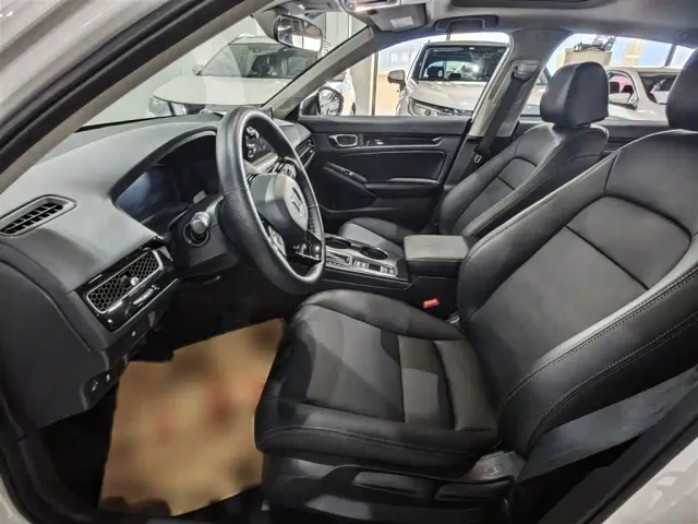 Honda Civic — Фото автомобиля 9
