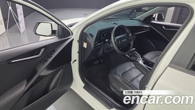 Kia Niro The All New Niro — Фото автомобиля 15