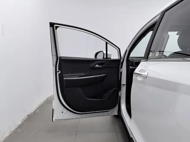 Hyundai Custo — Фото автомобиля 8