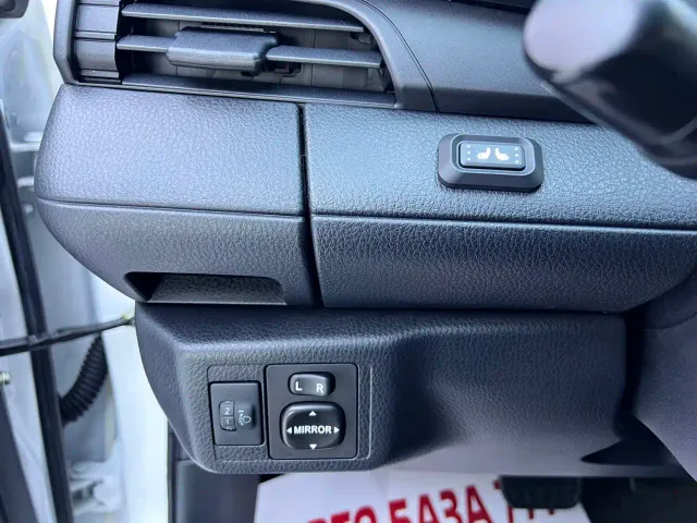 Toyota YARiS L Zhi Xuan — Фото автомобиля 9