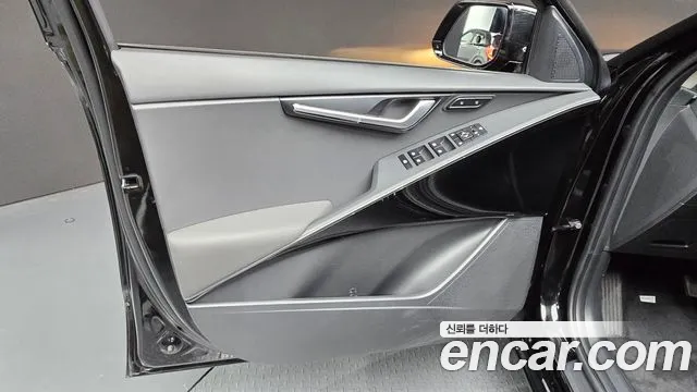 Kia Niro All Niro EV Air — Фото автомобиля 24