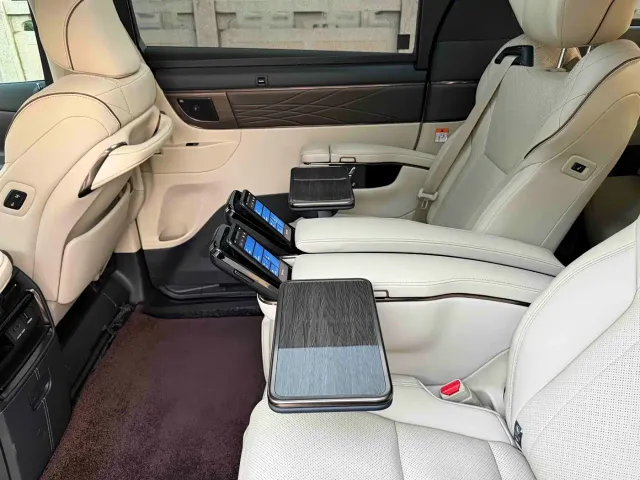 Toyota Vellfire — Фото автомобиля 13