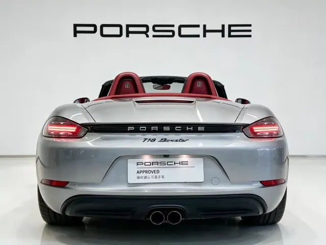 Porsche 718 — Фото автомобиля 5