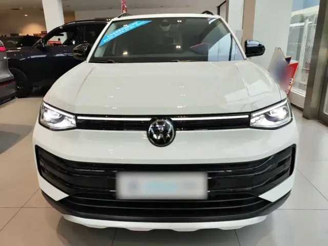 Volkswagen Tharu — Фото автомобиля 2