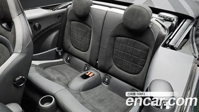 Mini Cooper Convertible — Фото автомобиля 12