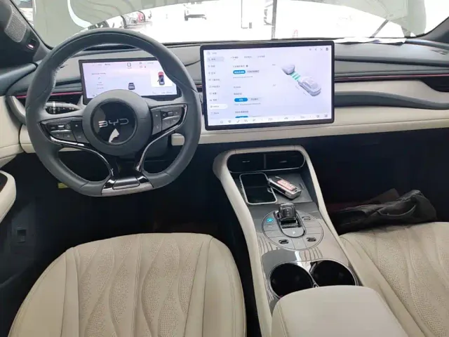 BYD Seal 06 GT — Фото автомобиля 9