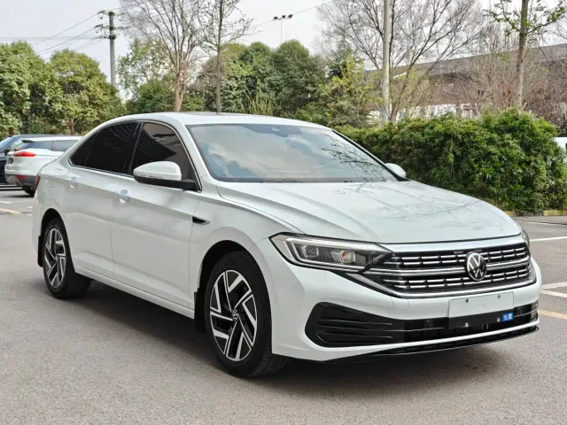 Volkswagen Sagitar — Фото автомобиля 3