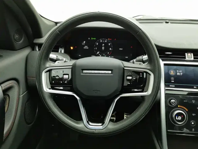 Land Rover Discovery Sport — Фото автомобиля 11