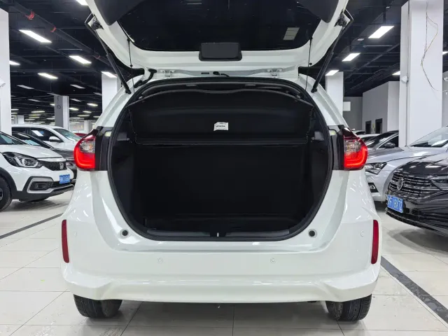 Honda Fit — Фото автомобиля 21