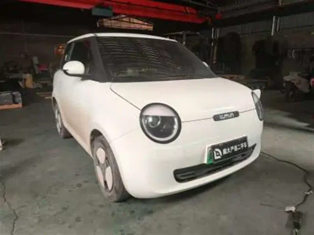 Changan Lumin — Фото автомобиля 3