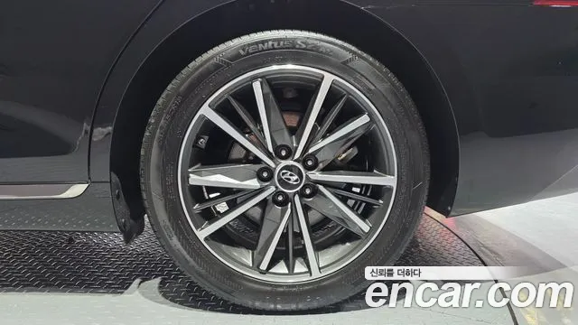 Hyundai Grandeur Новый Grandeur IG — Фото автомобиля 20