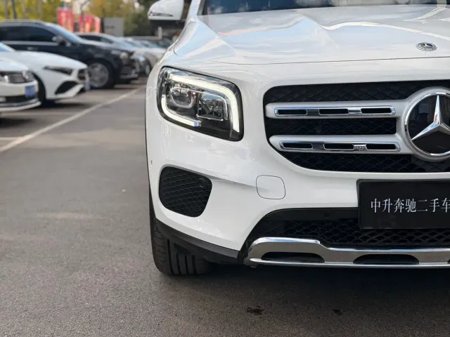 Mercedes-Benz GLB-Class — Фото автомобиля 4